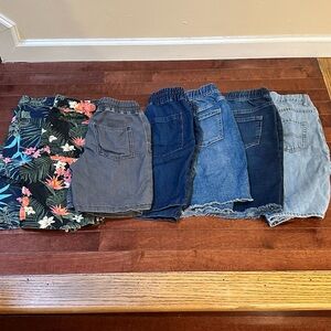 Bundle of Kids Crew Floral and Denim Shorts